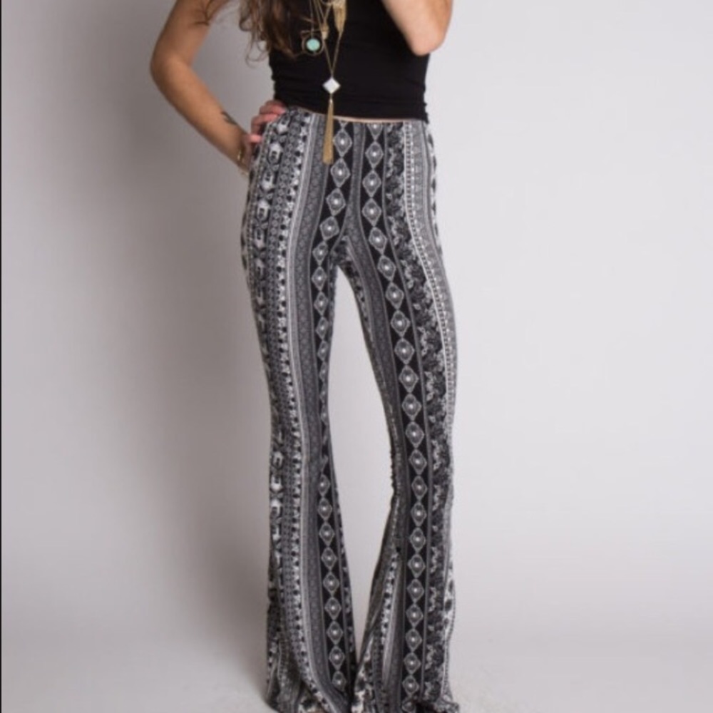 🎀 3 for 20 Forever 21 pants